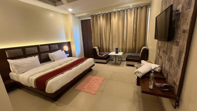 The White Orchid Dalhousie Hotel Buitenkant foto
